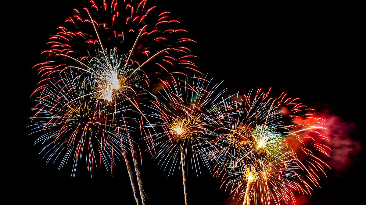 Bonfire Night Sorted: Buy Professional Fireworks for Events in the UK